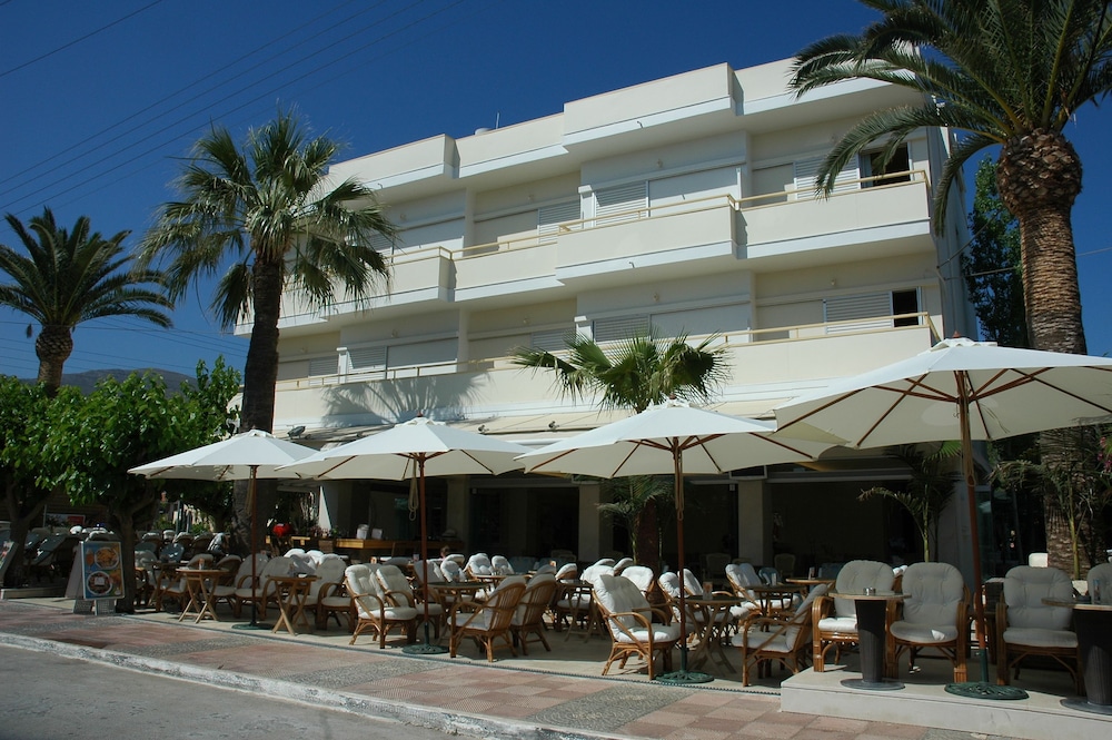 Drossia Hotel 4/49