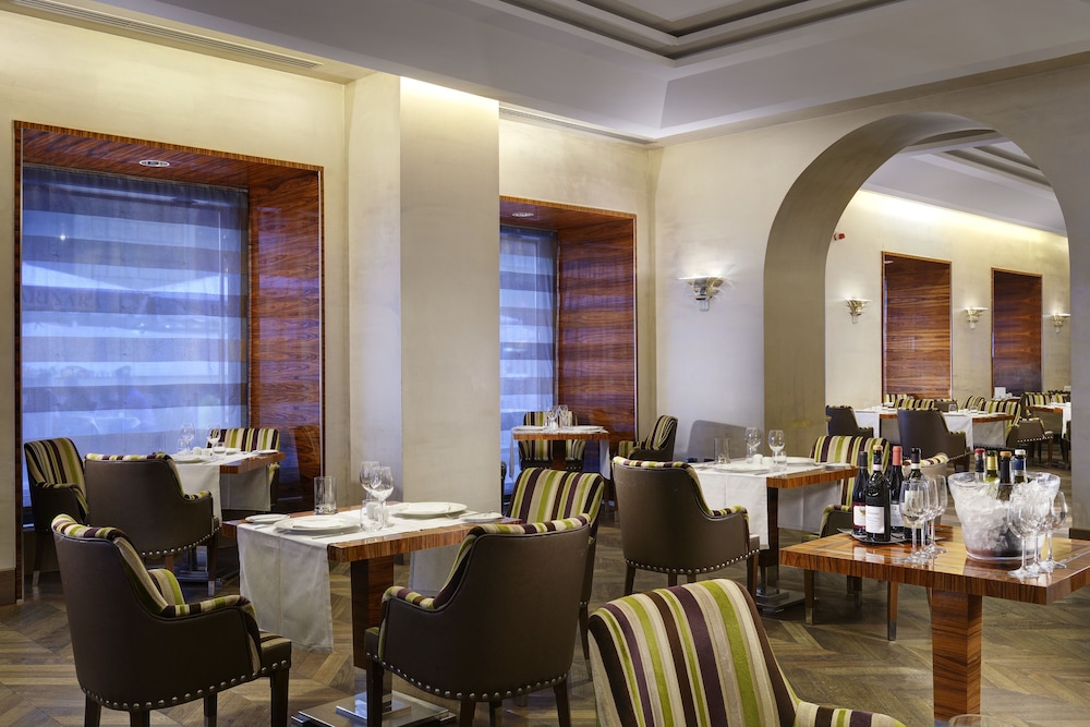 UNAHOTELS Deco Roma 62/79