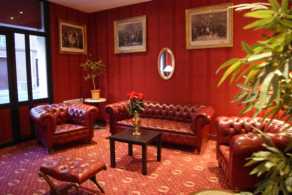 Hotel Bonaparte 46/65