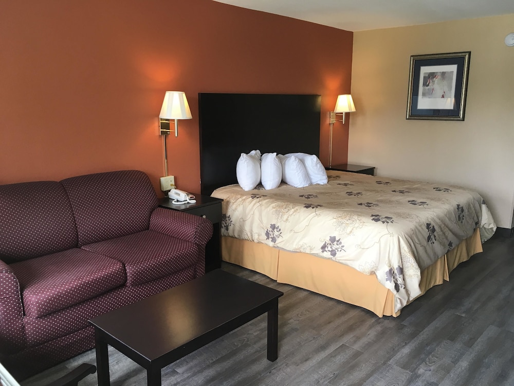 American Inn Pontotoc 18/46