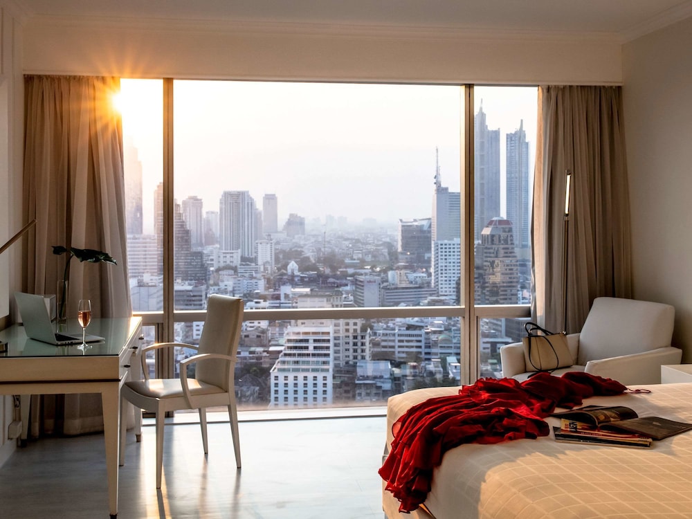 Pullman Bangkok Hotel G 53/75