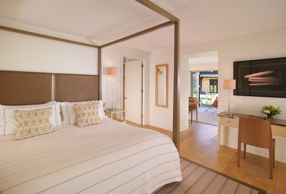 Coworth Park Dorchester Collection 9/77