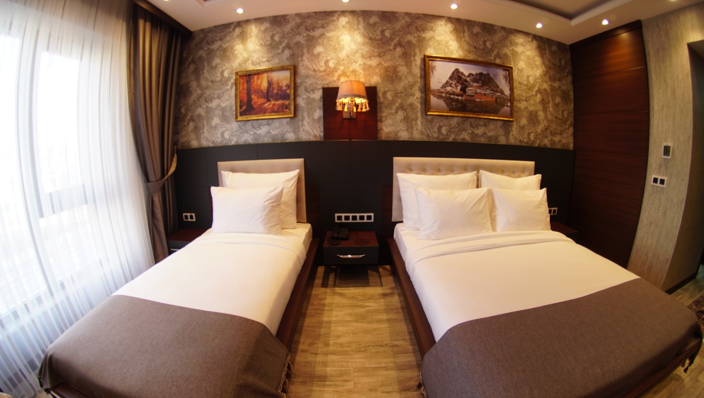 Kahra Hotel 12/19