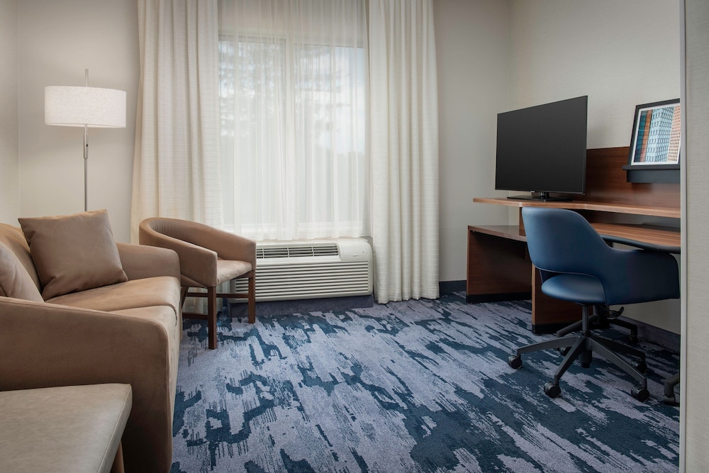 Fairfield Inn & Suites Ithaca 32/43