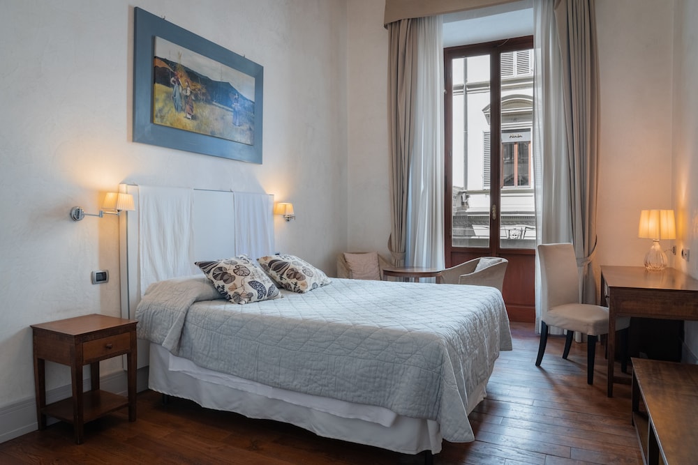 Il Salotto di Firenze 3/43