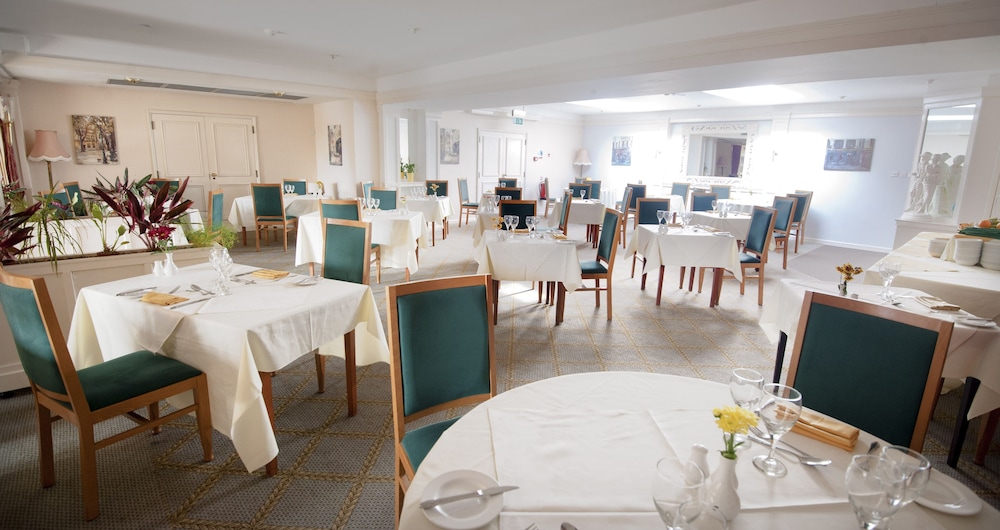 Penmere Manor Hotel 44/46