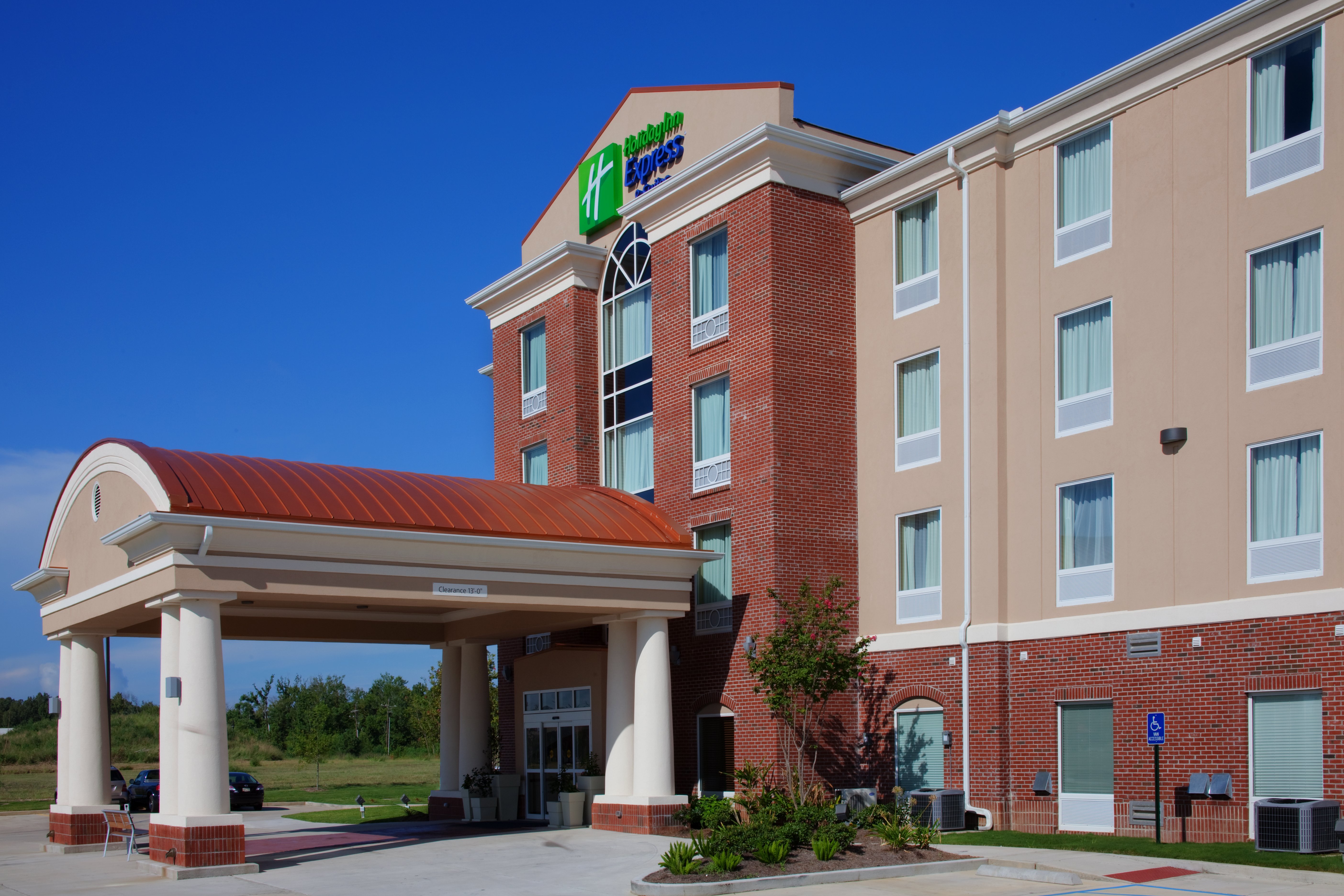 Holiday Inn Express Hotel And Suites Baton Rouge East 37/41