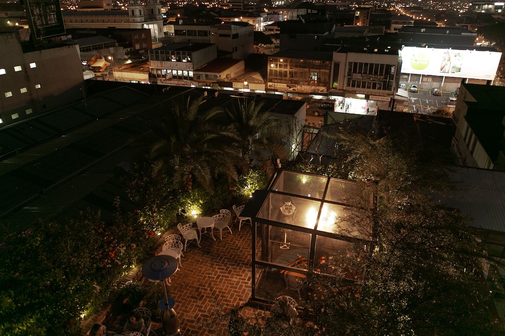 Hotel Presidente 70/72