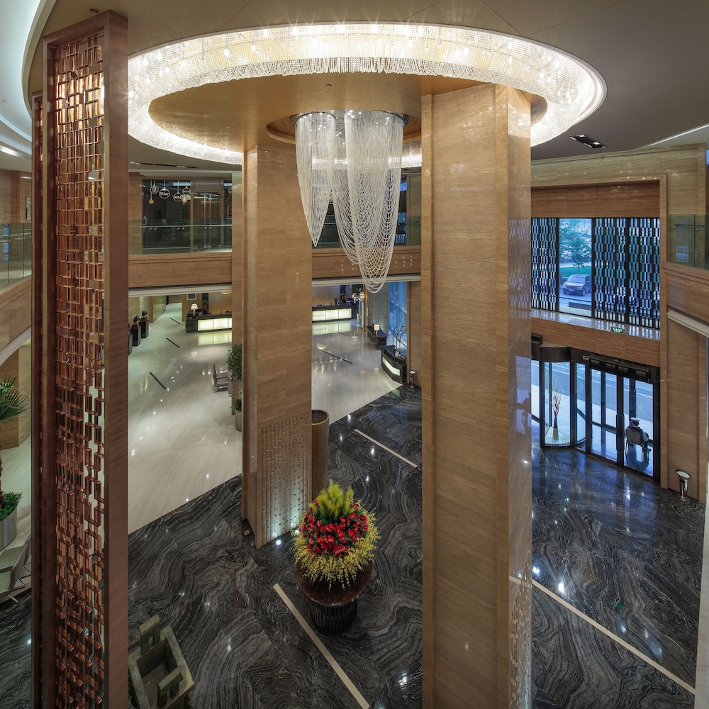 Pullman Anshan Time Square 62/73
