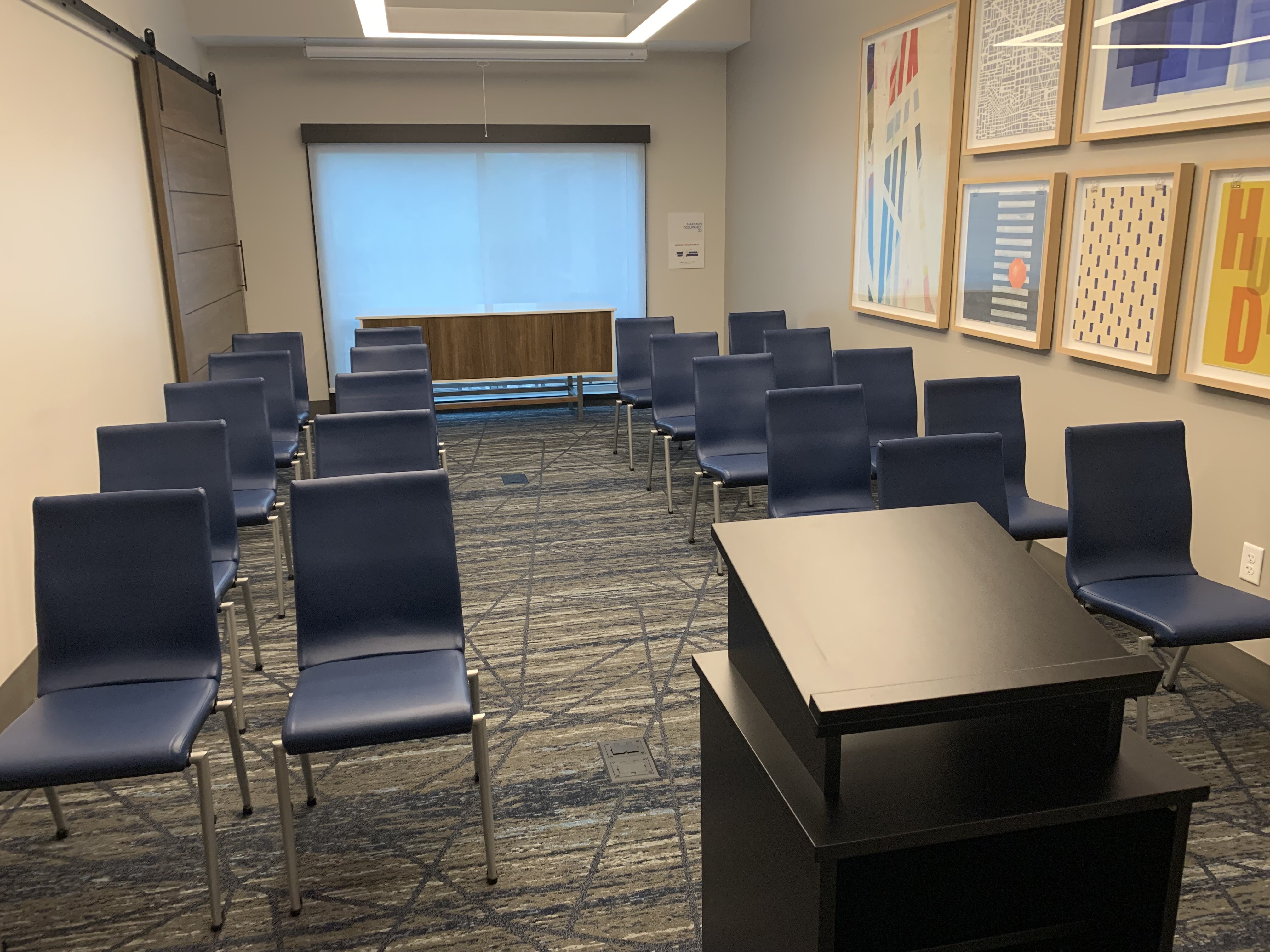 Holiday Inn Express White Marsh 51/59
