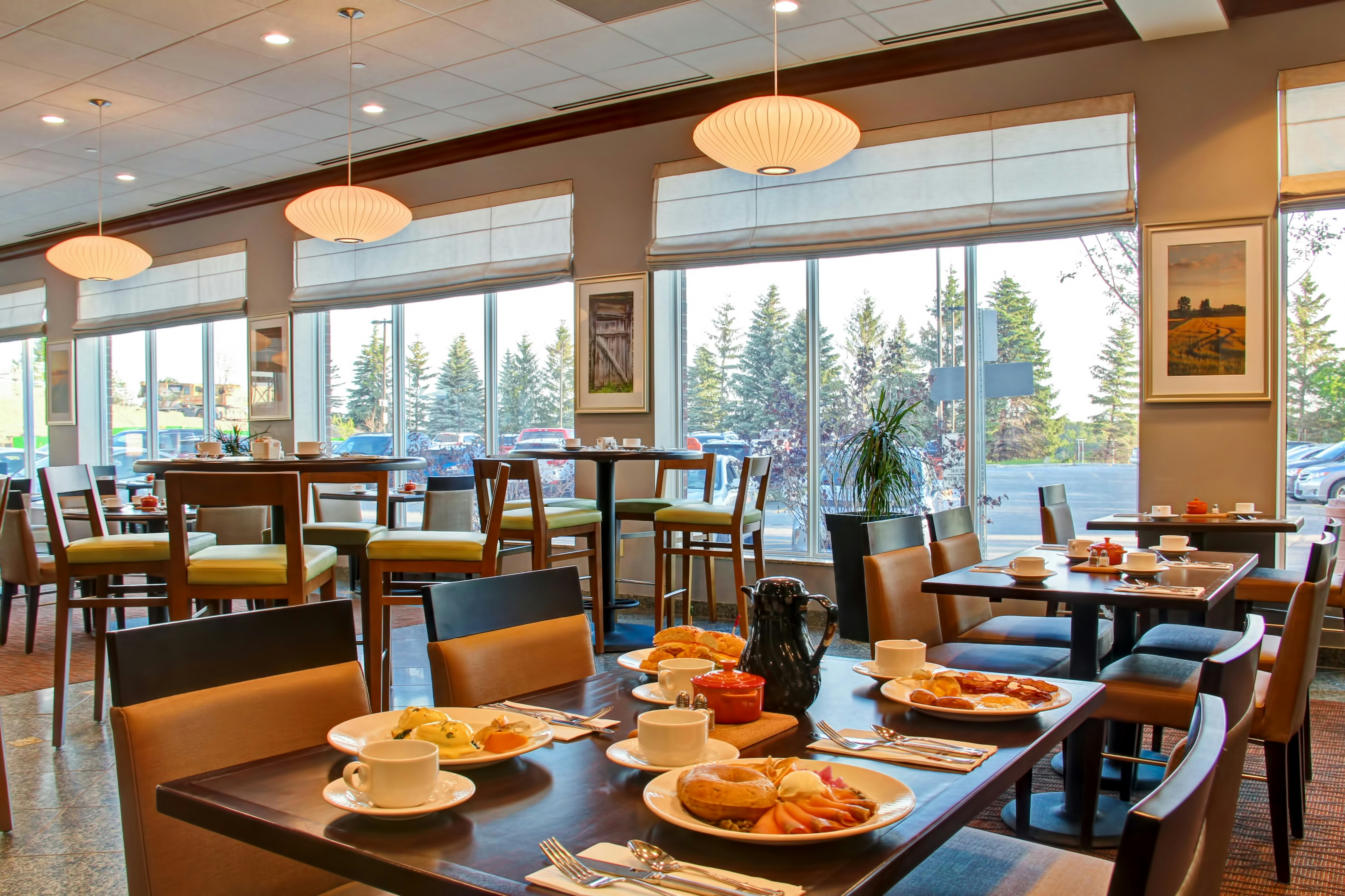Hilton Garden Inn Ottawa Airport 51/86