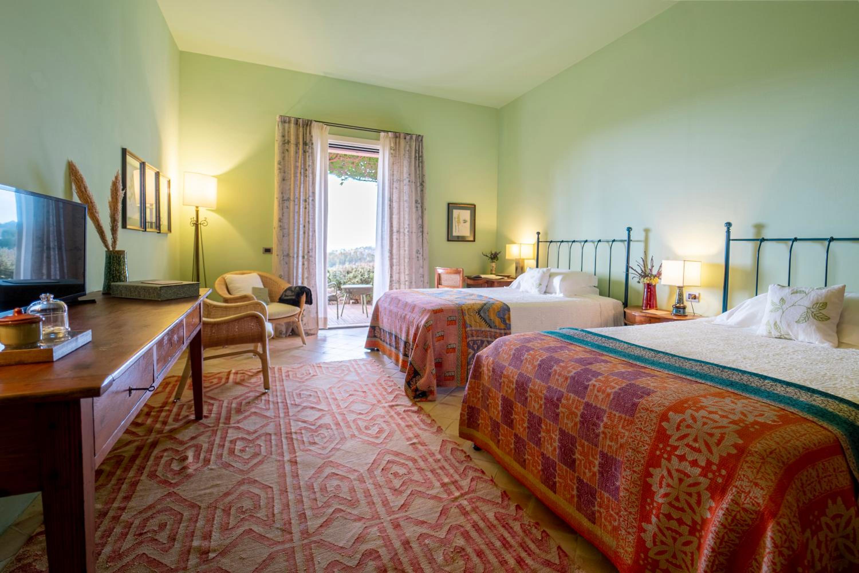Room, Twin Beds, Terrace