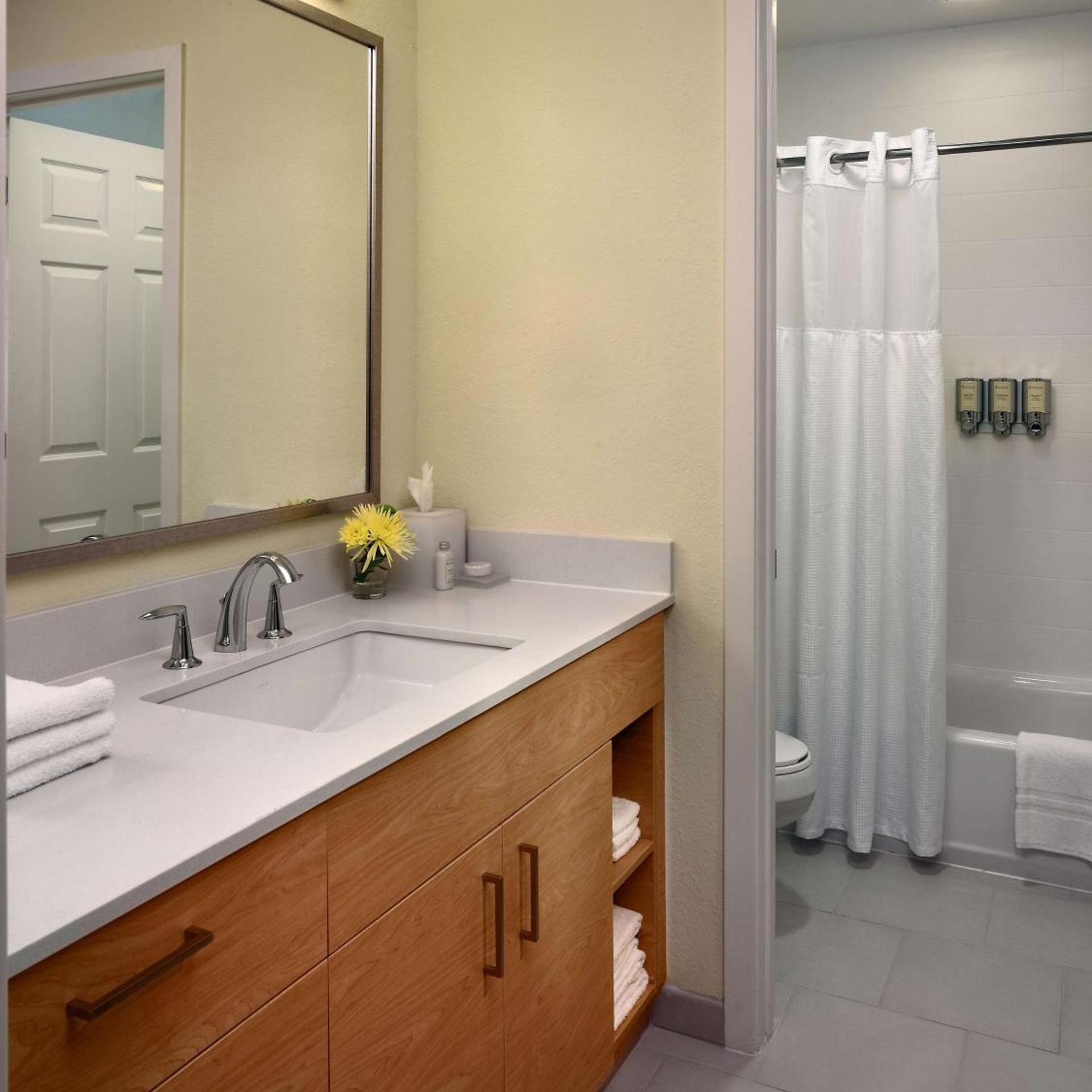2 Bedrooms, Suite, 1 King and 2 Double Beds