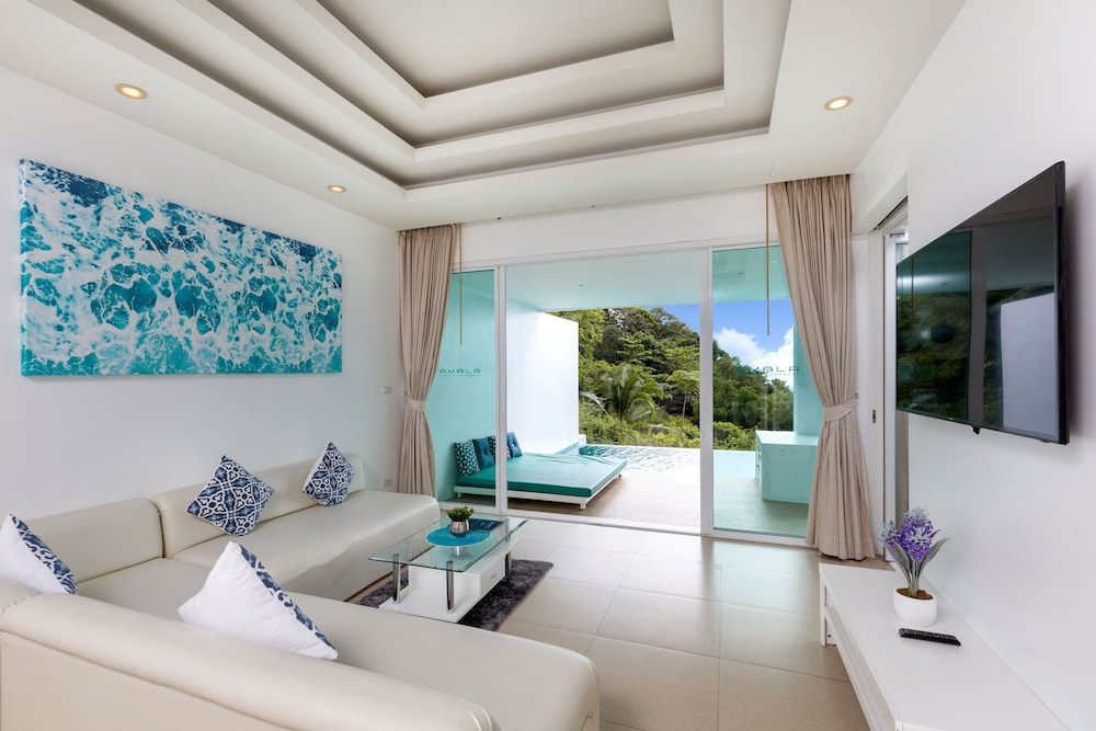 AMALA GRAND BLEU RESORT 34/53
