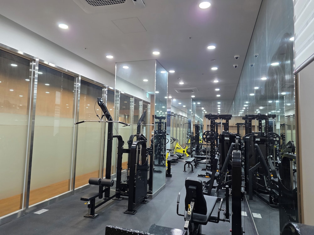 SR Hotel Yeongjong 36/52