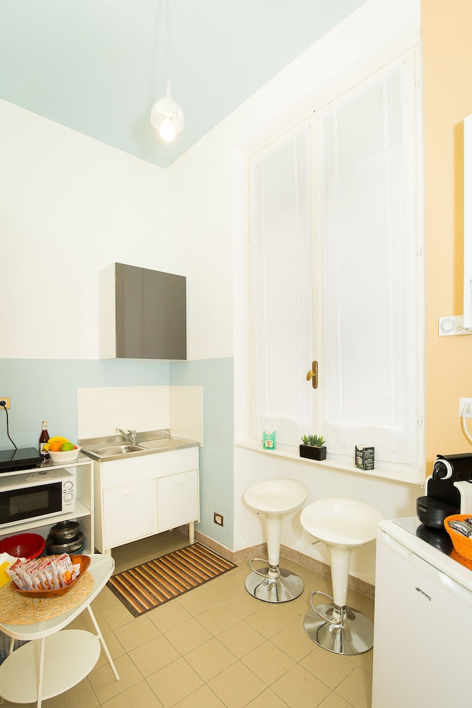 Nerva Accomodation Cavour 25/67