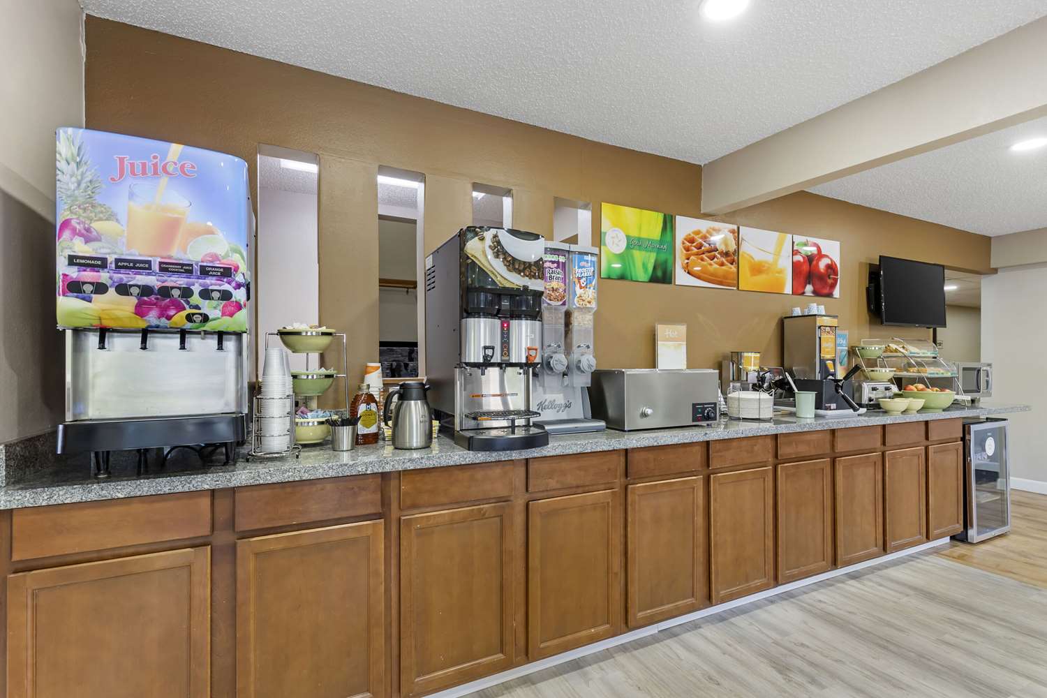 Quality Inn Indianola, IA 8/9