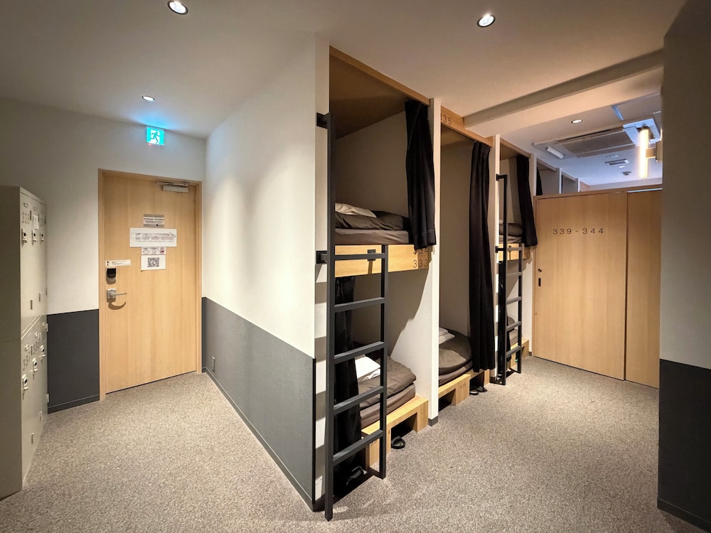 White Hostel Shinsaibashi 26/50