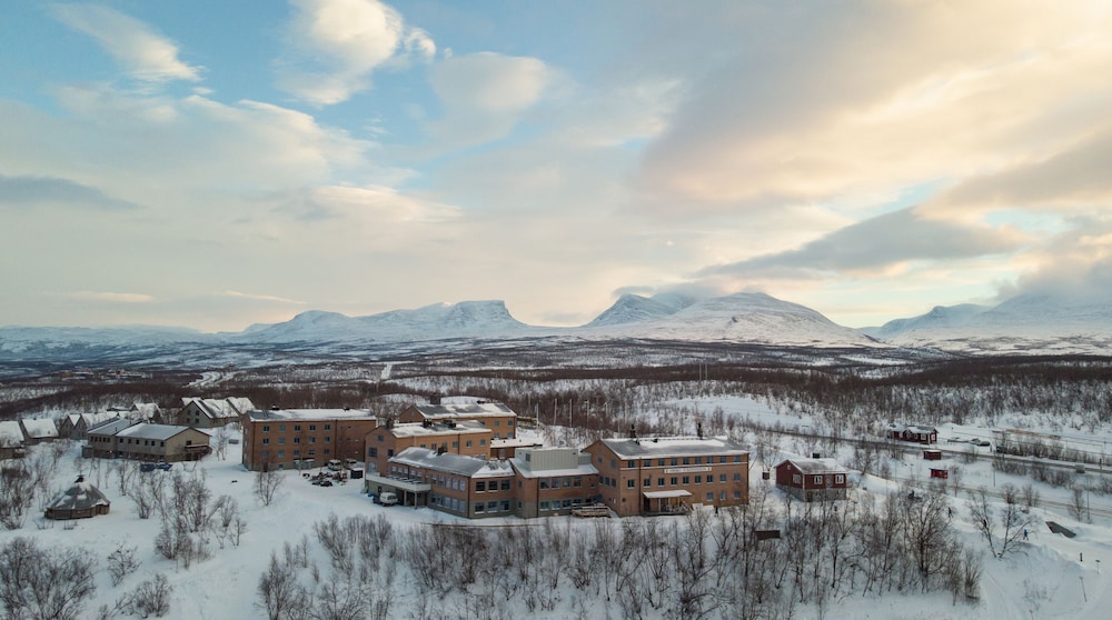 Stf Abisko Mountain Station 40/50