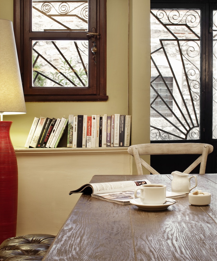 Hotel Ibrahim Pasha 13/34