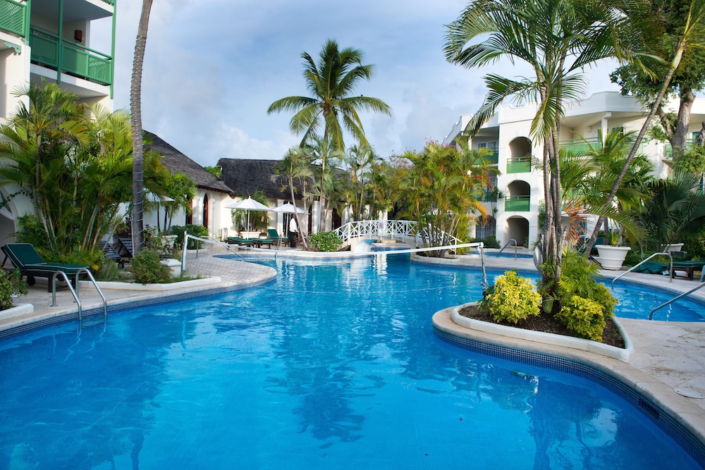 Mango Bay Barbados in HOLETOWN