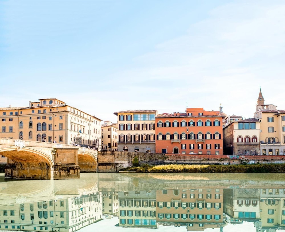 Tiny Ponte Vecchio 12/17