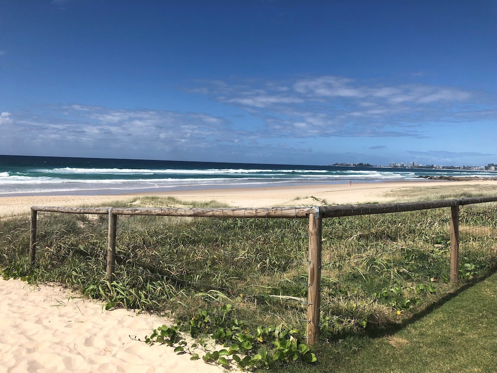 Sanctuary Beach Resort 39/50