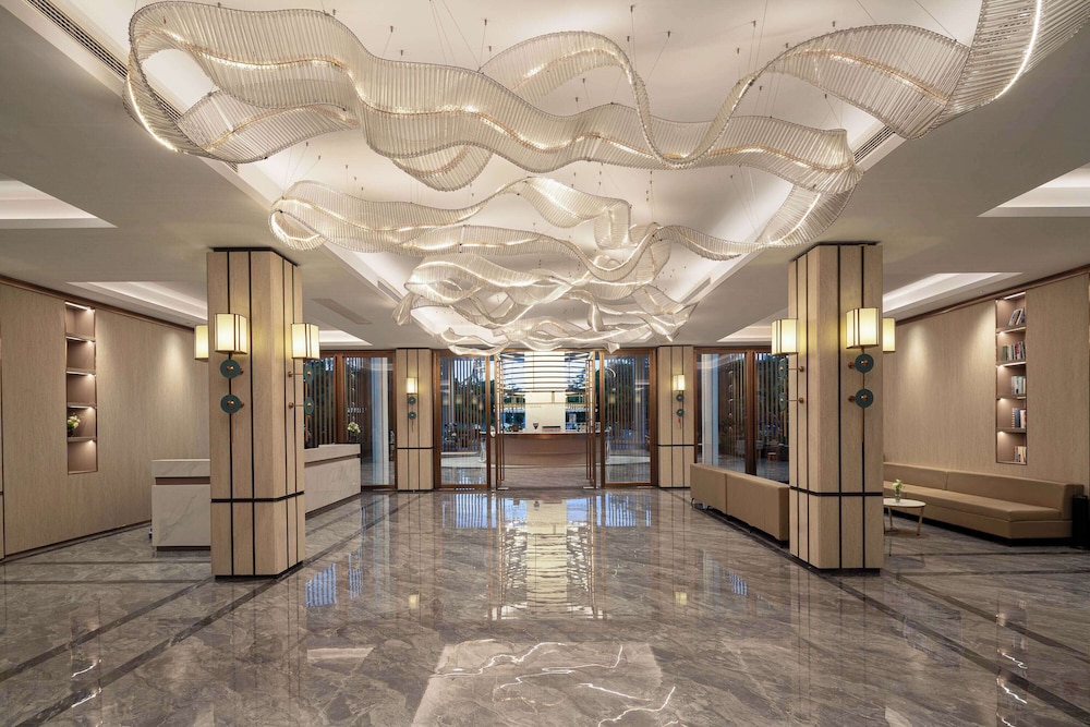 Days Hotel by Wyndham Xishuangbanna Jinghong 4/25