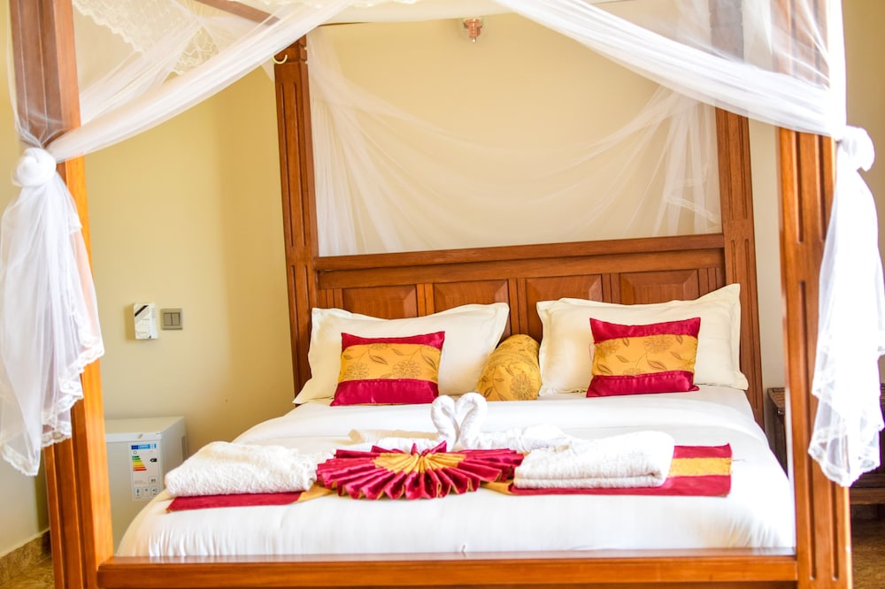 Retro Boutique Hotel Limited 7/42