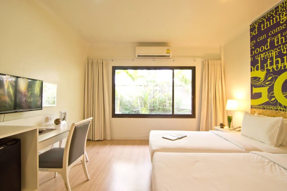 The Park Hotel 11/46