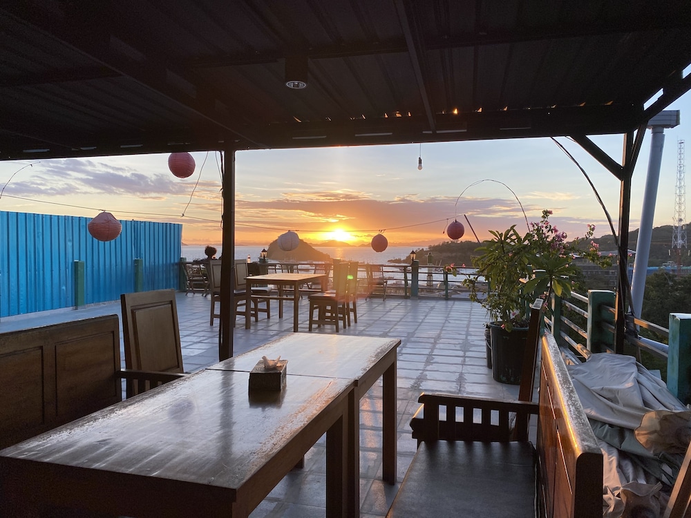 Pesona Restaurant And Room 15/29
