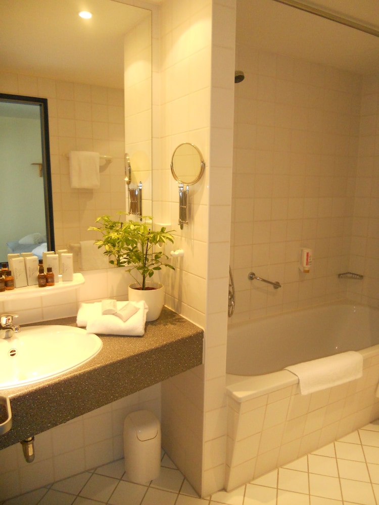 Hotel Am Seegraben Cottbus 12/77