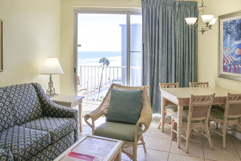 The Cove on Ormond Beach, a Hilton Vacation Club 27/49