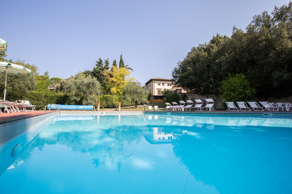 VIlla San Lucchese 35/56