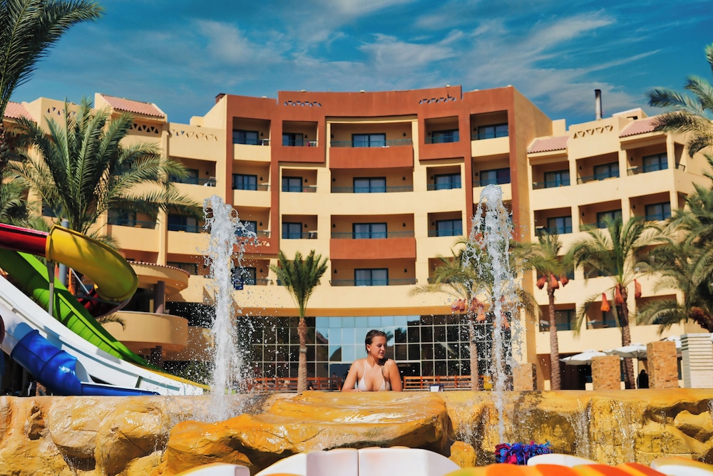 Eagles Downtown Zahabia Resort & Aqua Park in HURGHADA