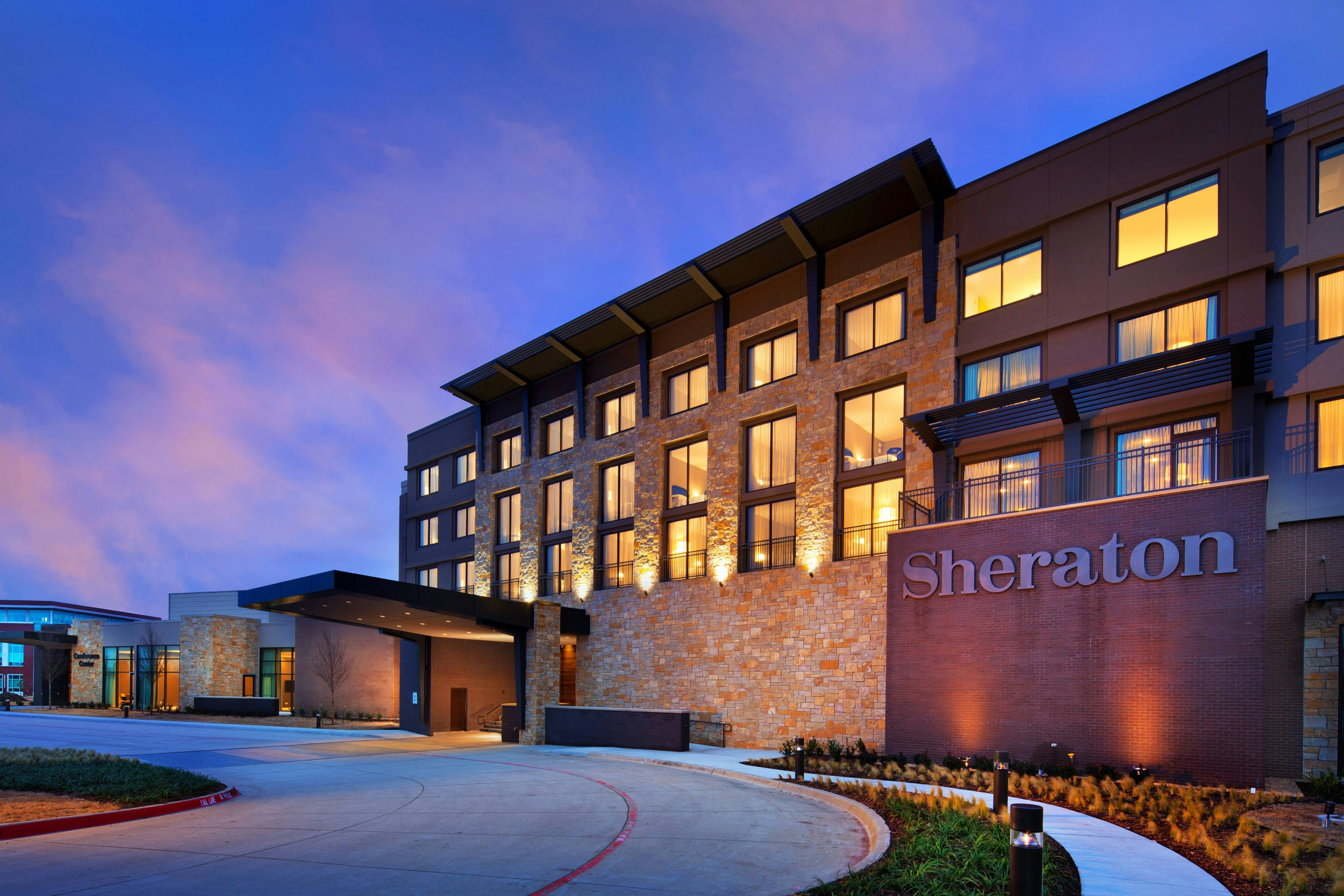 SHERATON MCKINNEY HOTEL in MCKINNEY - TX