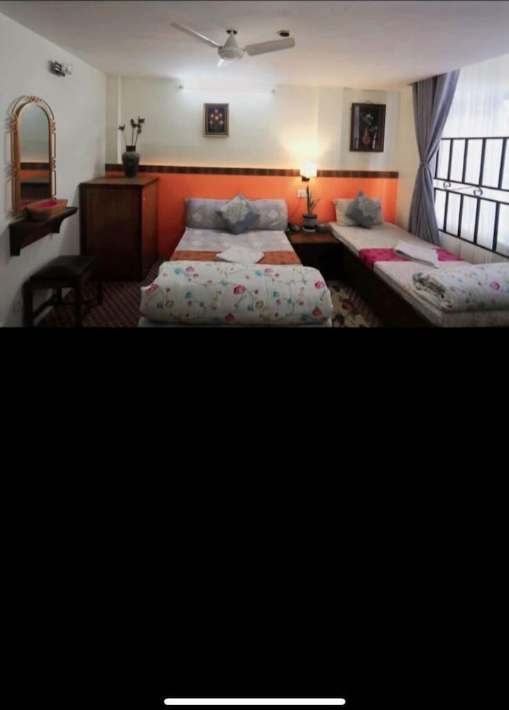 Hotel Swastik 19/27