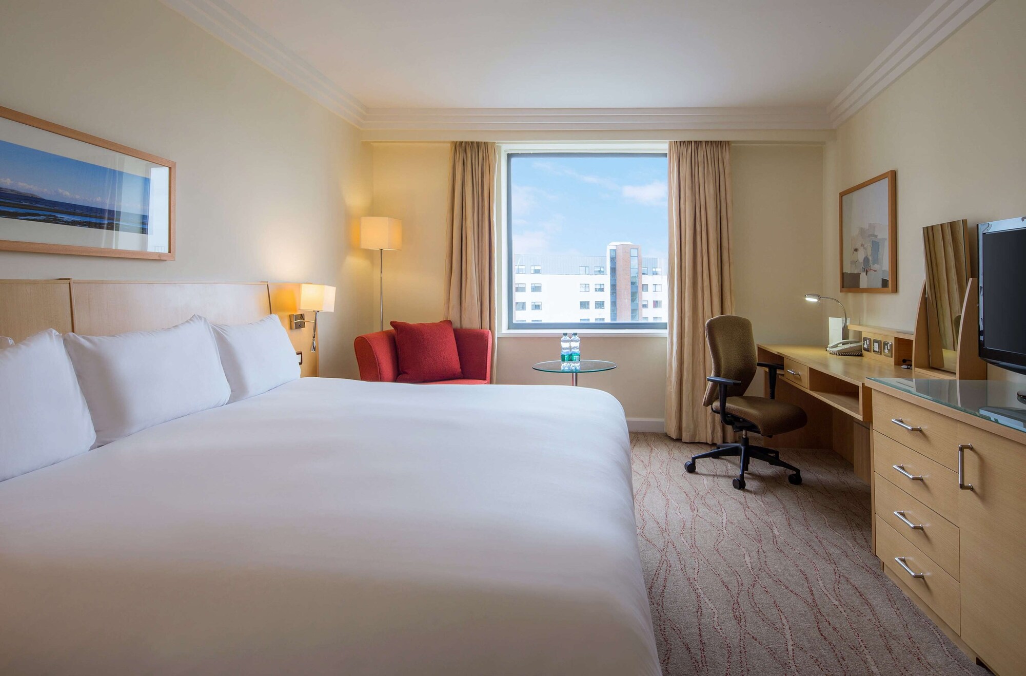 Deluxe, King Bed, Bathtub