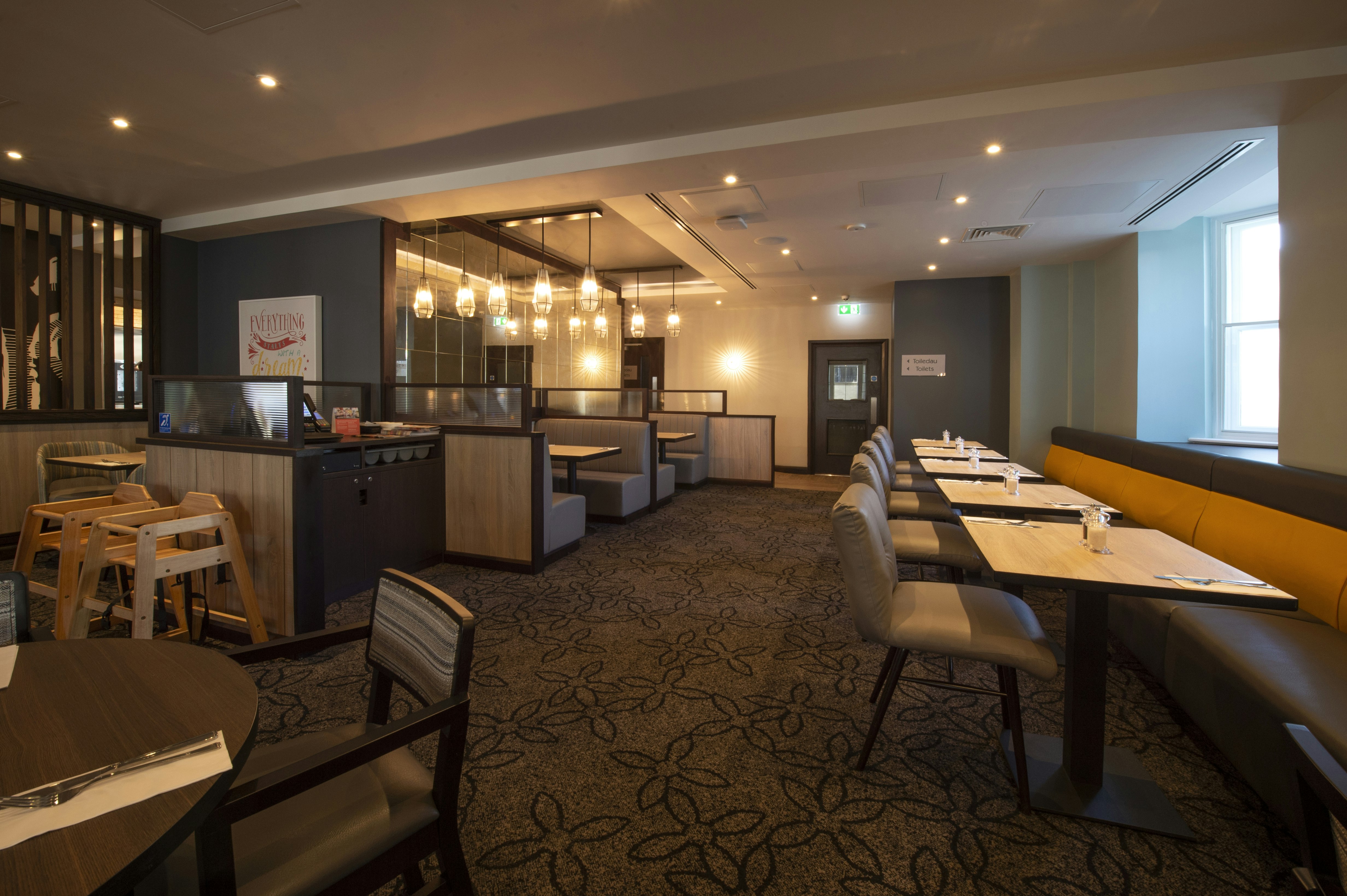 Premier Inn Llandudno Town Centre hotel 52/57