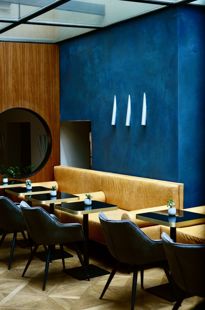 Design Hotel Neruda 61/66