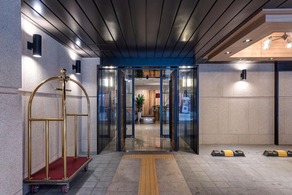 Jamsil Delight Hotel 35/60