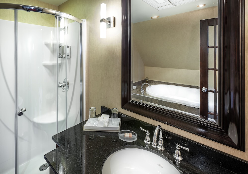 Chateau Bellevue Hotel 43/45
