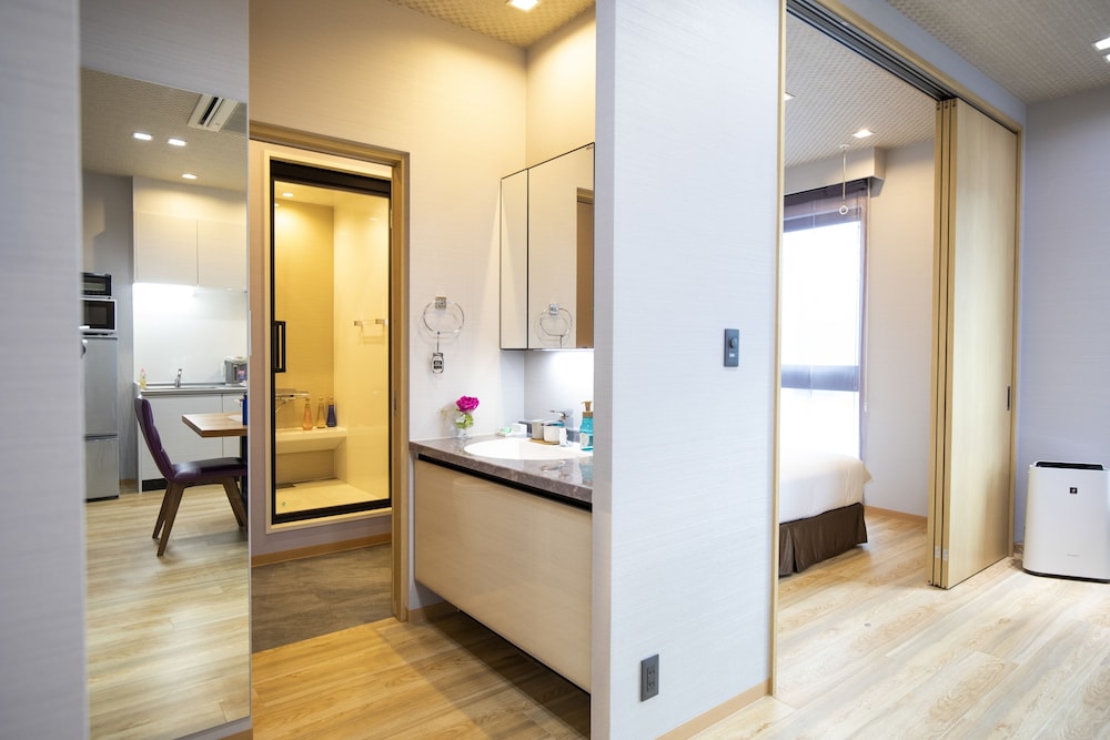 Sola Hotel 46/48