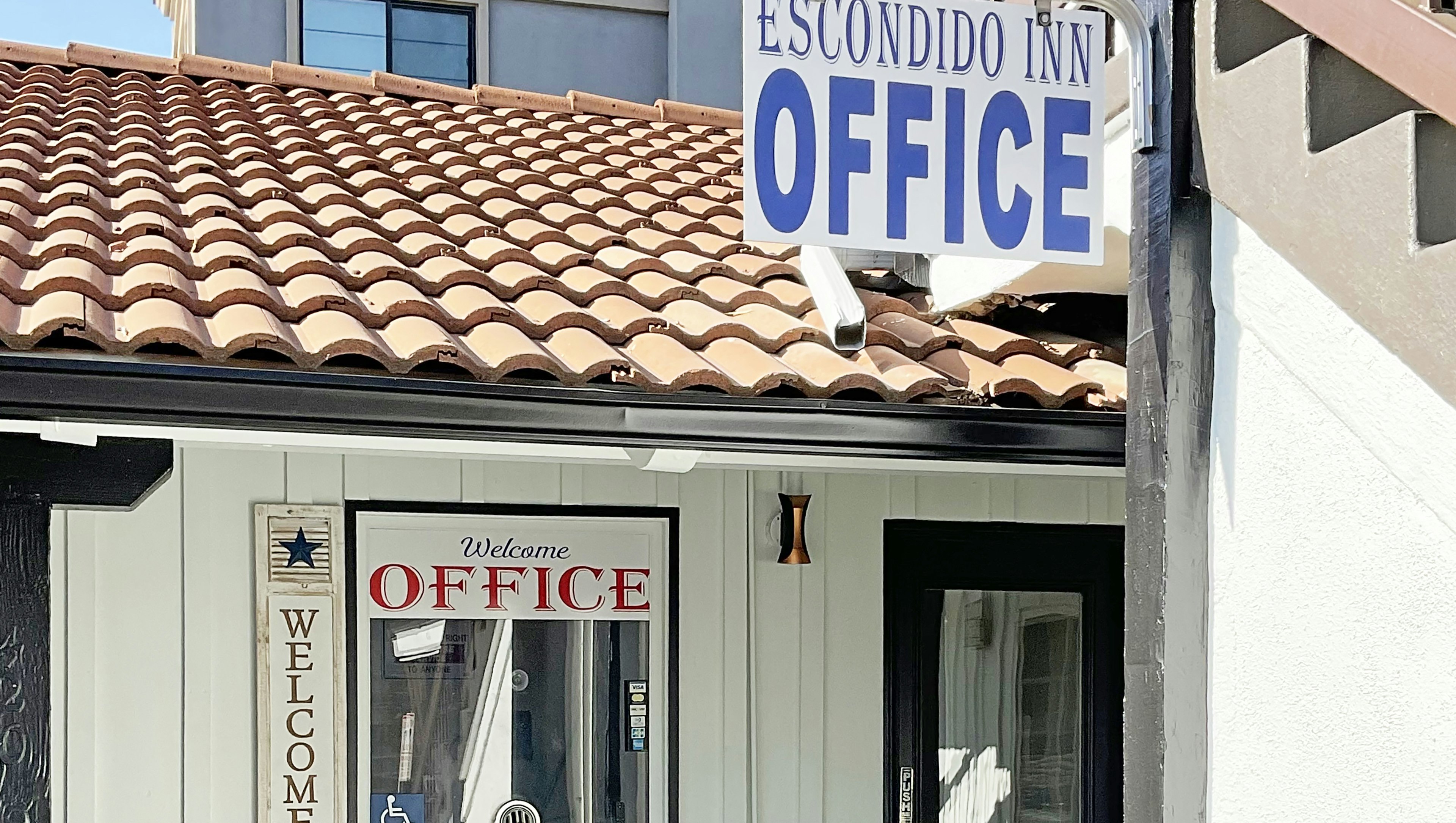 Escondido Inn 6/42