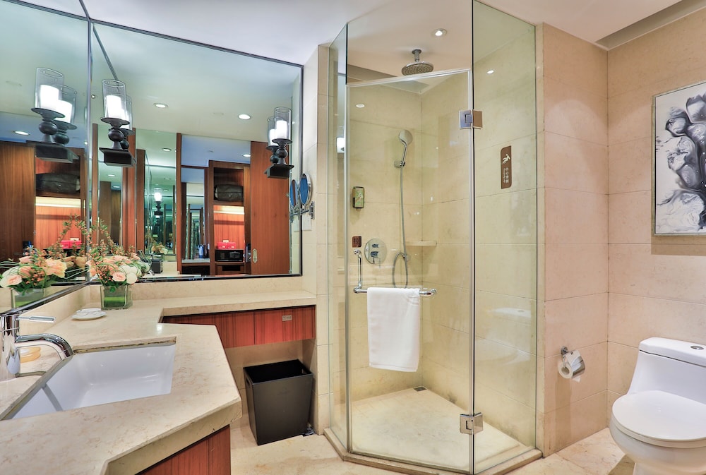 Tonglu World Trade SSAW Boutique Hotel 63/65