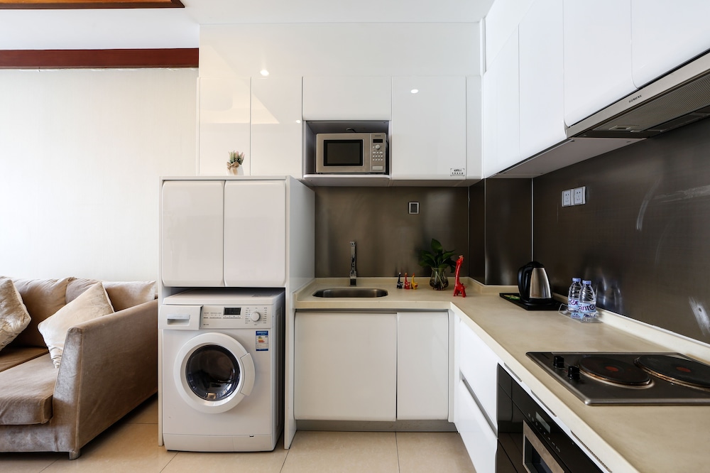 Royal River Apartment 23/50