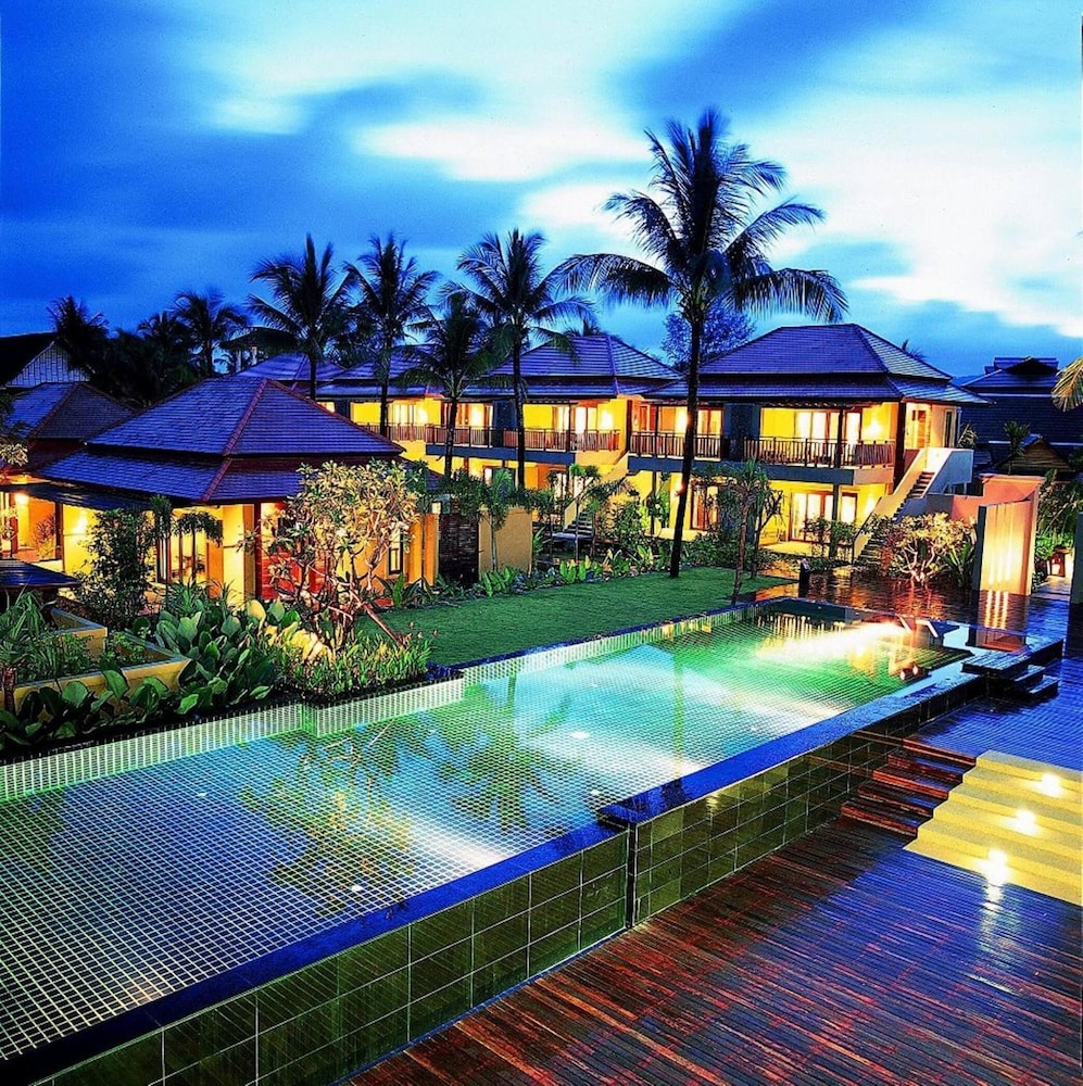 Chongfah Beach Resort Khao Lak 10/62