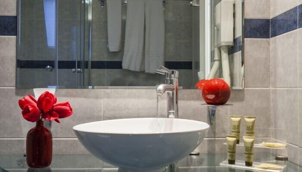 Leto Hotel 40/40