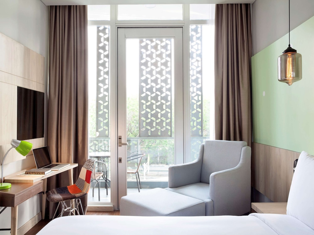 Ibis Styles Jakarta Sunter 32/62