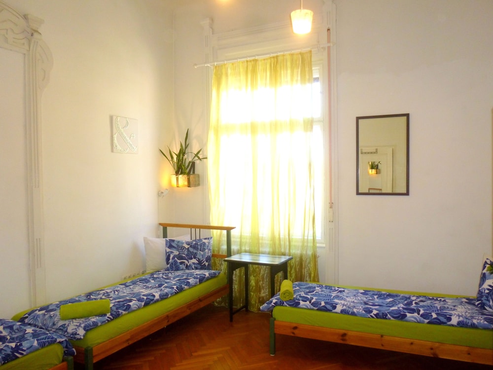 Gaia Hostel 42/50